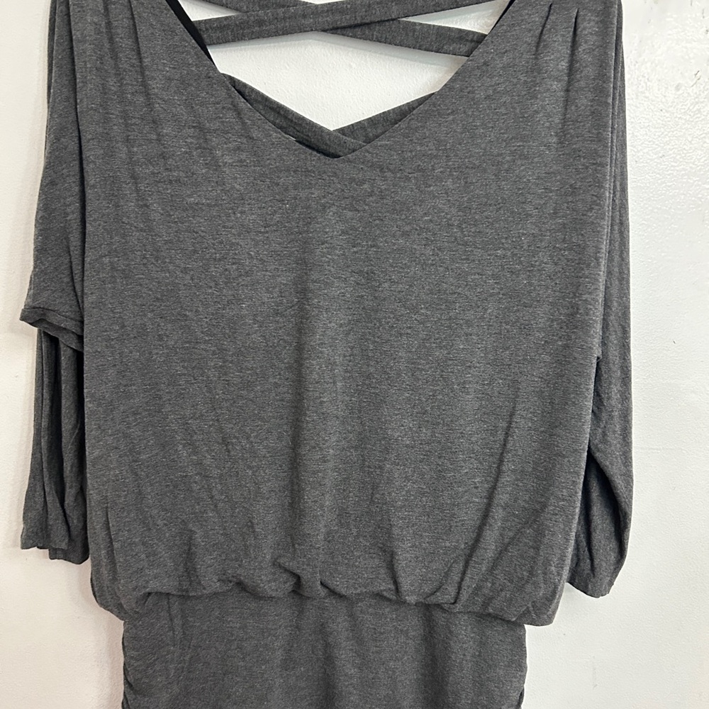 White House Black Market Gray Women's Top with Crisscross Back size M - Picture 3 of 3